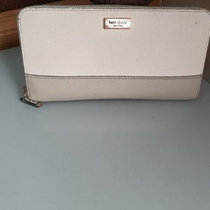 Kate Spade long Wallet
